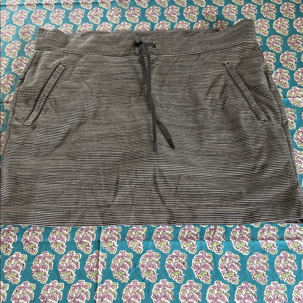 Athleta Black and Gray Striped Skort